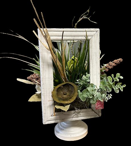 Triangular Picture Frame with Permanent Botanicals