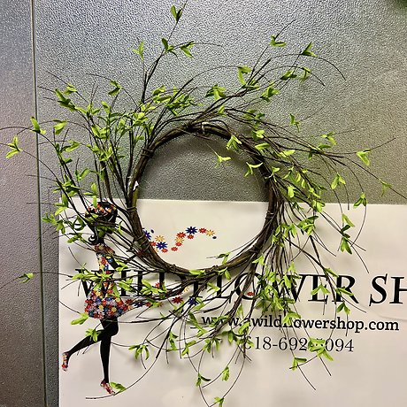Permanent Botanical Grapvine with Leaves Wreath
